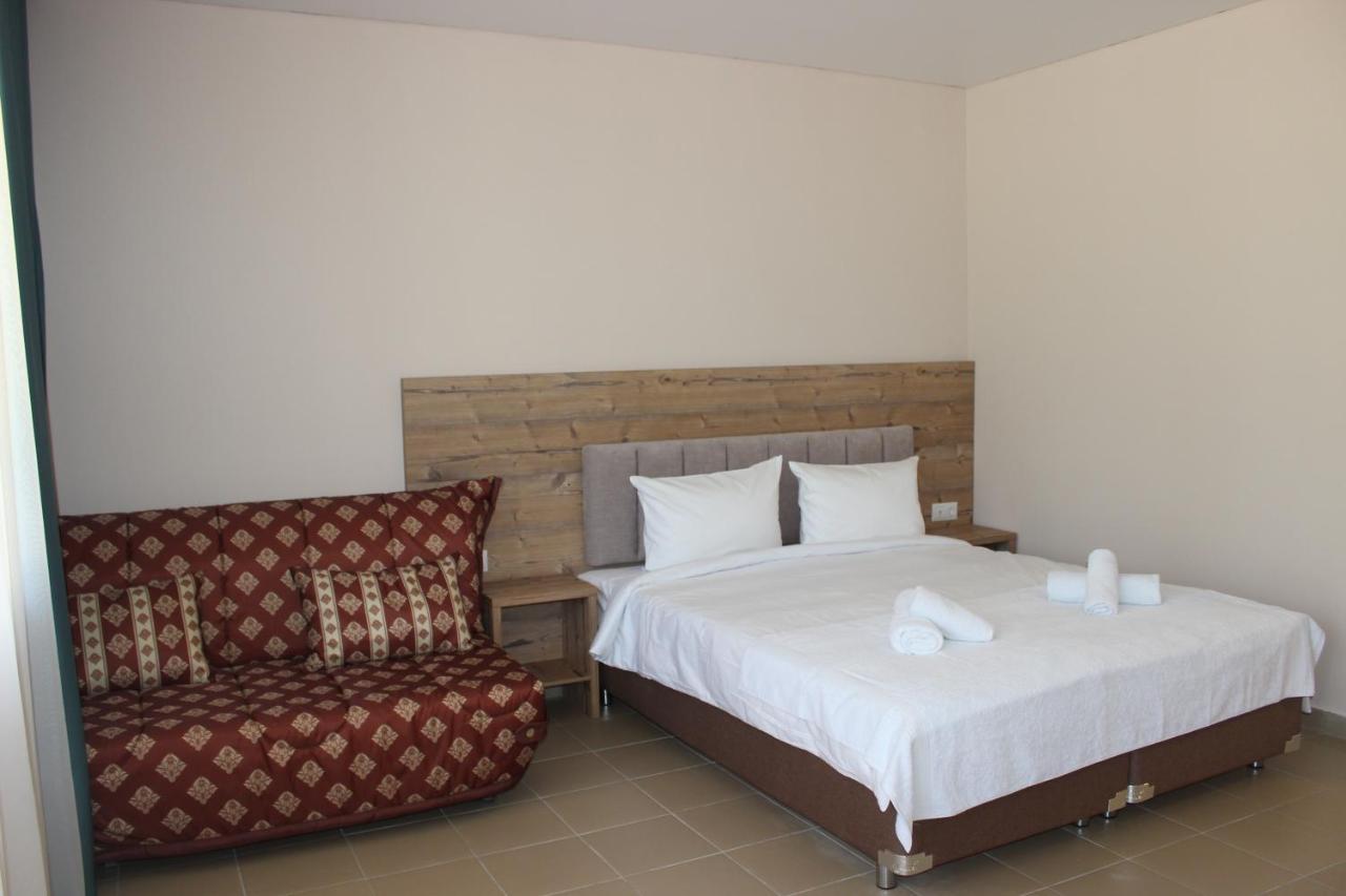 Napra Hotel Tsandrypsh Luaran gambar